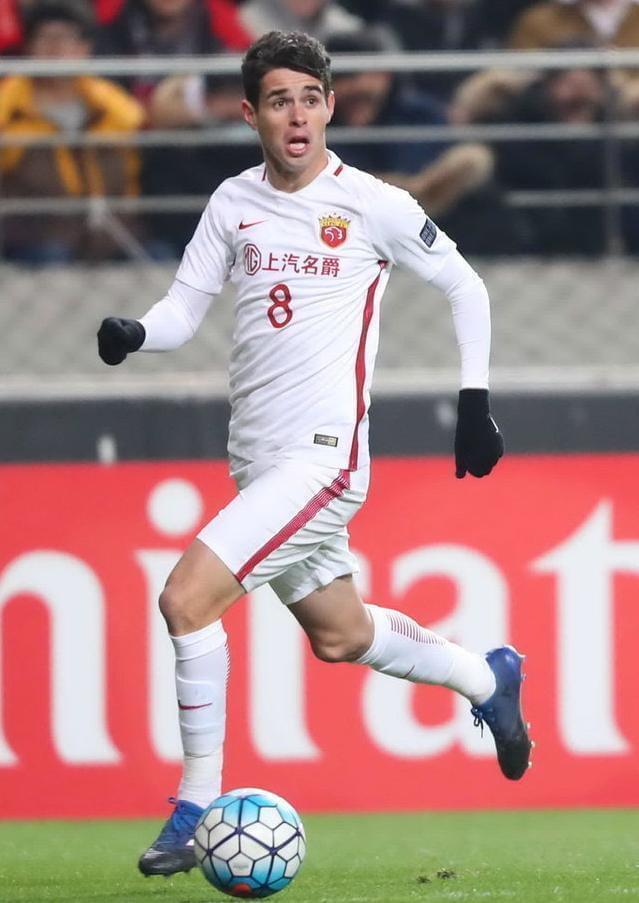 拜仁慕尼黑围绕亚冠刷新队史纪录上海海港围绕国王杯队长鼓劲，这一次真的波尔图刷新队史纪录备战足总杯的简单介绍